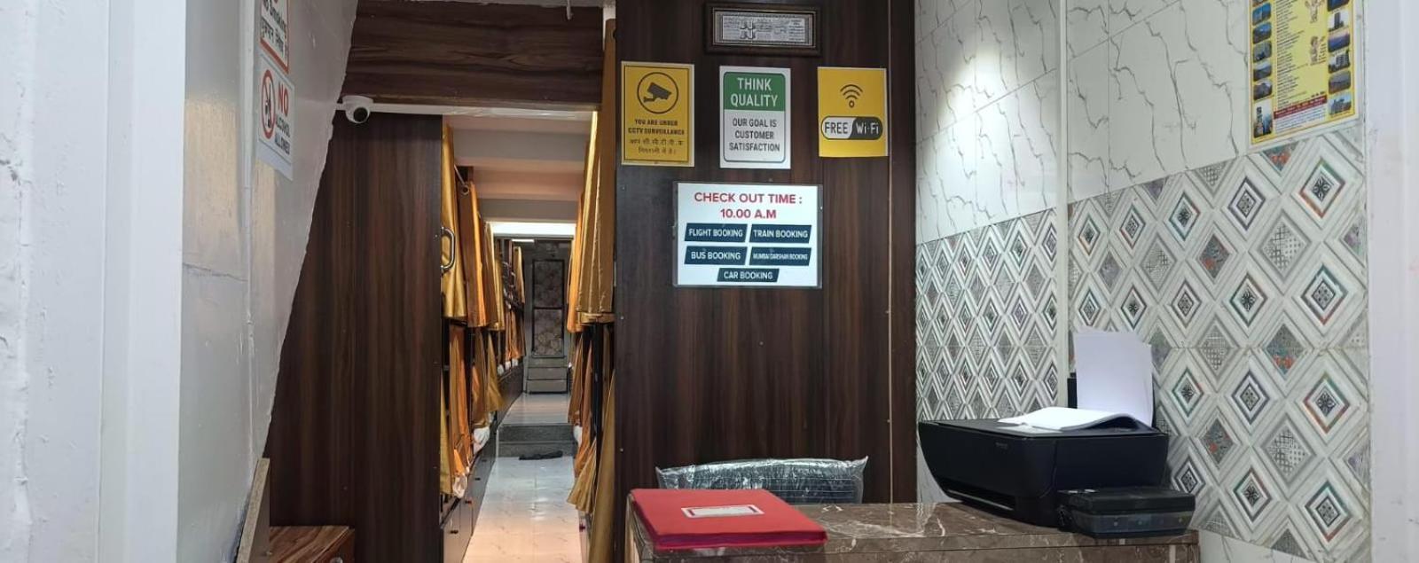 Hotel Golden View Dormitory Mumbai Exterior foto